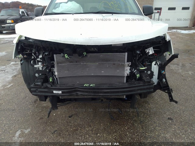 Photo 5 VIN: 3C4PDCAB7JT449118 - DODGE JOURNEY 