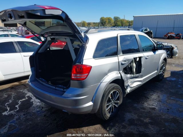 Photo 3 VIN: 3C4PDCAB7JT507258 - DODGE JOURNEY 