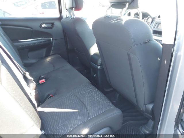 Photo 7 VIN: 3C4PDCAB7JT507258 - DODGE JOURNEY 