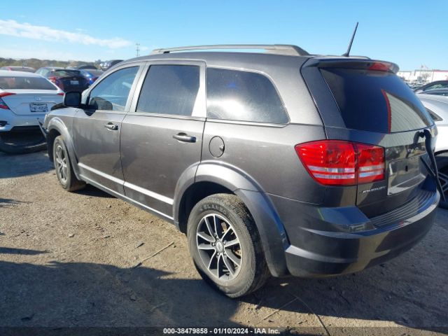 Photo 2 VIN: 3C4PDCAB7JT527929 - DODGE JOURNEY 