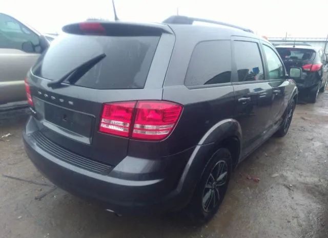 Photo 3 VIN: 3C4PDCAB7JT533925 - DODGE JOURNEY 