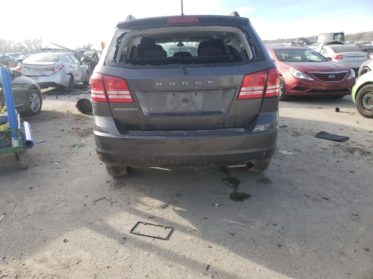 Photo 5 VIN: 3C4PDCAB7KT872508 - DODGE JOURNEY 