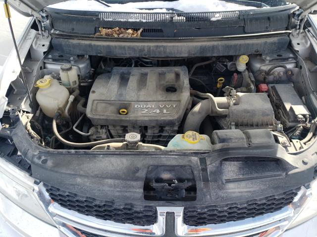 Photo 6 VIN: 3C4PDCAB8DT501182 - DODGE JOURNEY SE 