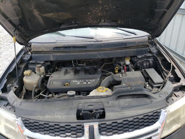 Photo 6 VIN: 3C4PDCAB8DT501585 - DODGE JOURNEY SE 