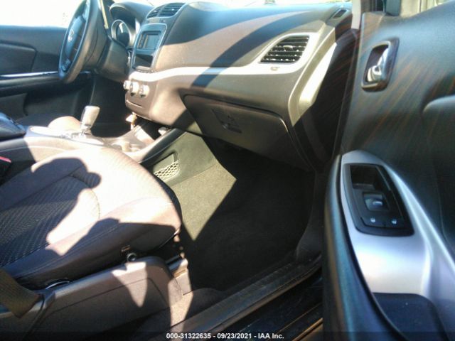 Photo 4 VIN: 3C4PDCAB8DT538331 - DODGE JOURNEY 