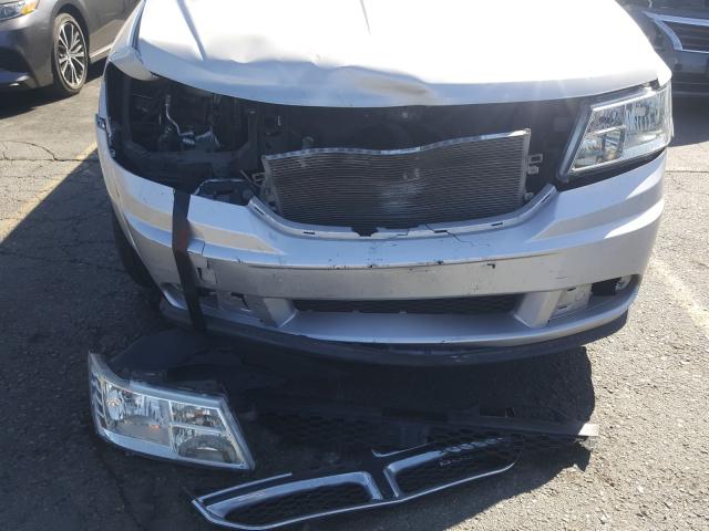 Photo 8 VIN: 3C4PDCAB8DT589327 - DODGE JOURNEY SE 