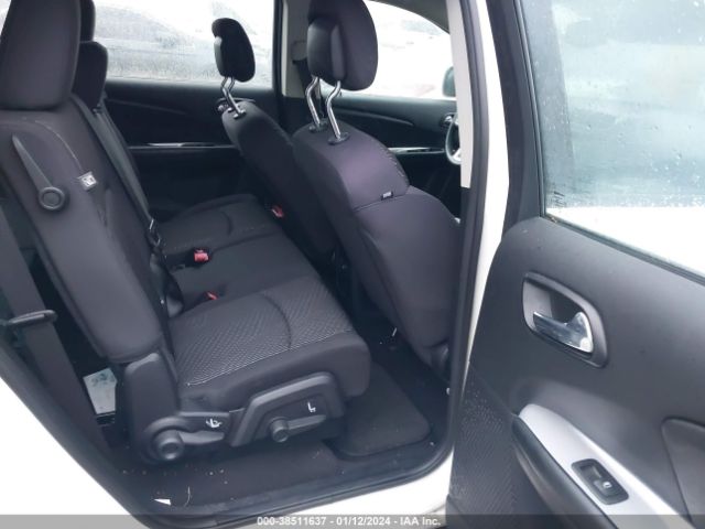 Photo 7 VIN: 3C4PDCAB8ET166068 - DODGE JOURNEY 