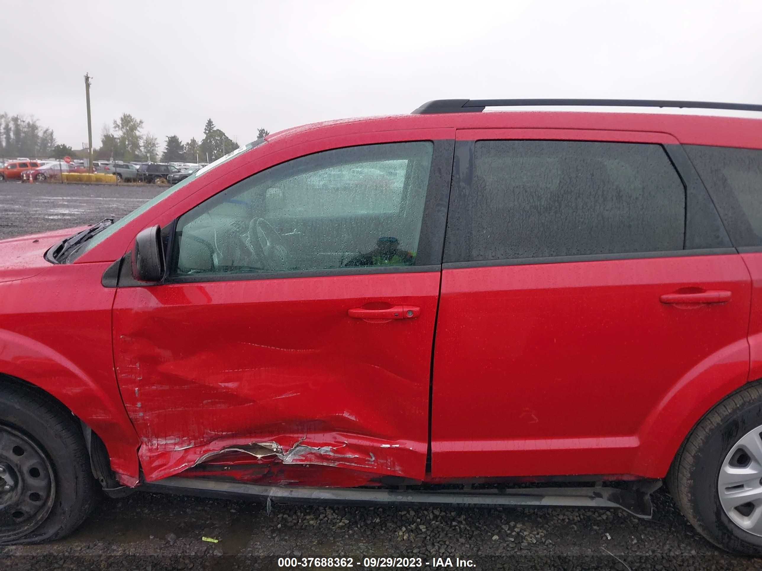 Photo 13 VIN: 3C4PDCAB8FT566259 - DODGE JOURNEY 