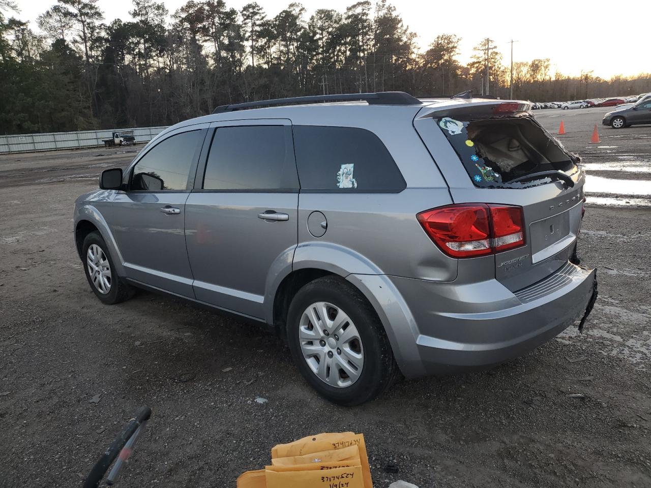 Photo 1 VIN: 3C4PDCAB8FT695179 - DODGE JOURNEY 