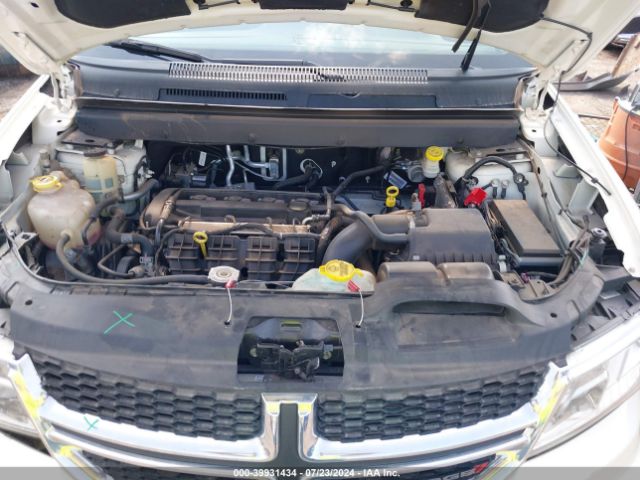 Photo 9 VIN: 3C4PDCAB8GT115138 - DODGE JOURNEY 