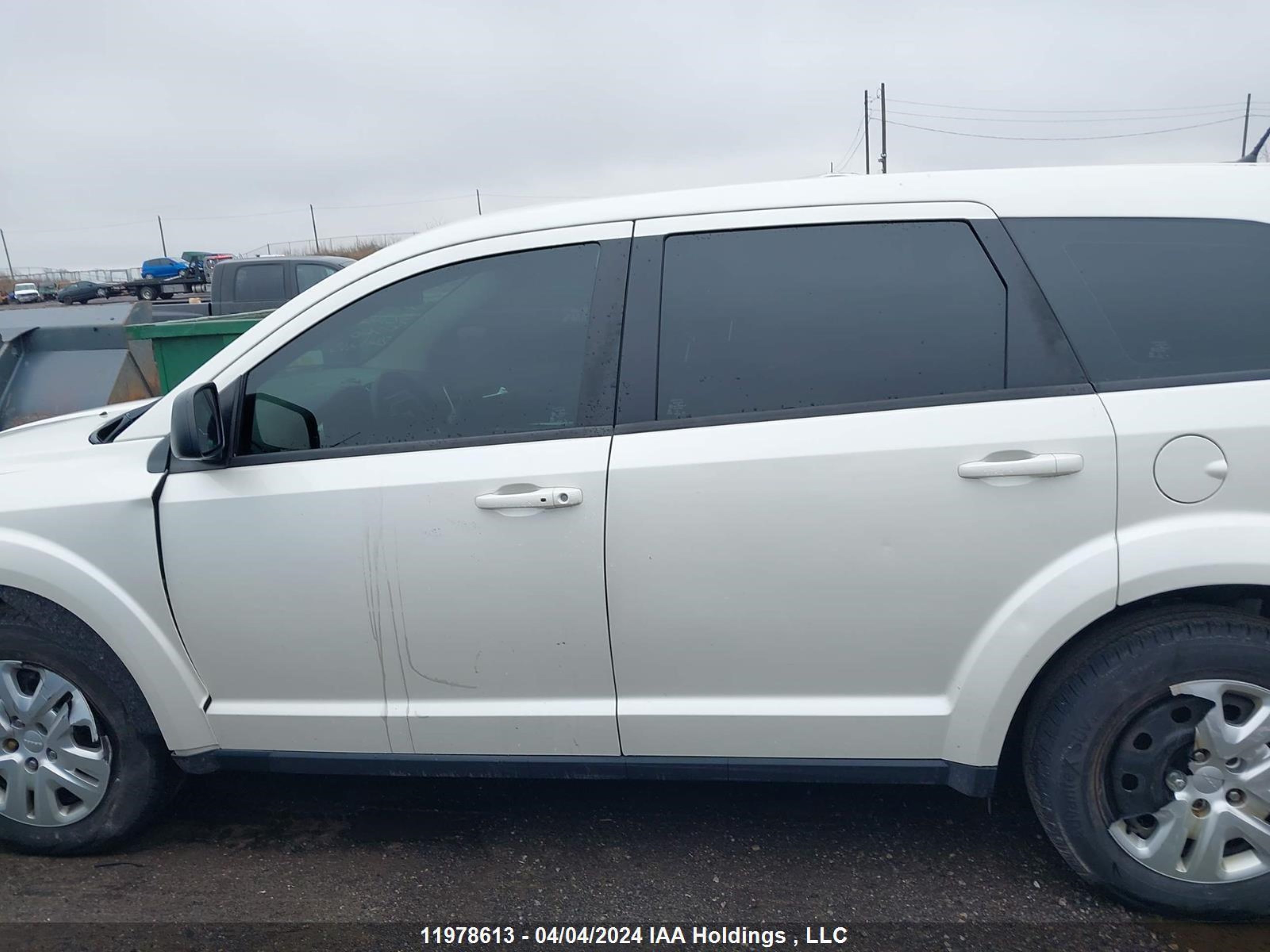 Photo 13 VIN: 3C4PDCAB8HT527447 - DODGE JOURNEY 