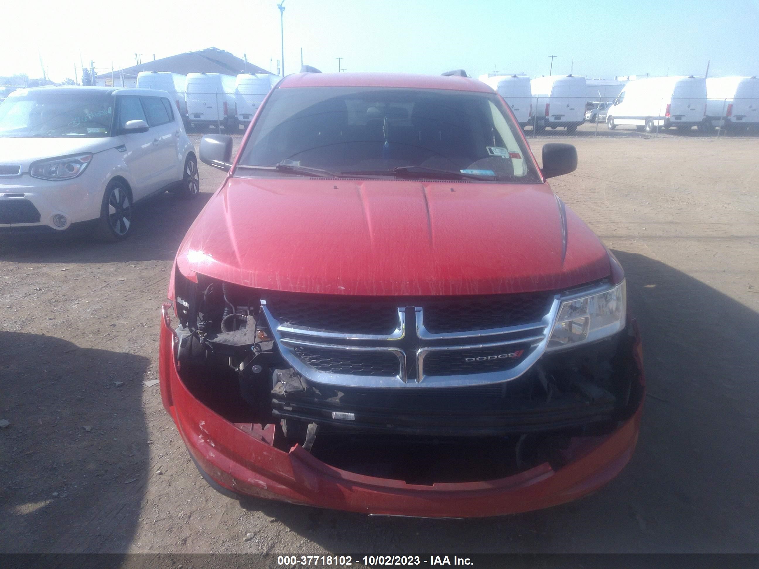 Photo 11 VIN: 3C4PDCAB8HT560836 - DODGE JOURNEY 