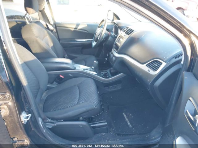 Photo 4 VIN: 3C4PDCAB8HT670401 - DODGE JOURNEY 