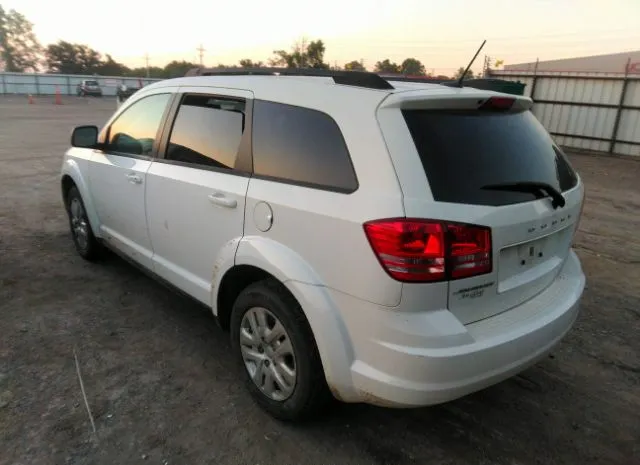 Photo 2 VIN: 3C4PDCAB8JT241684 - DODGE JOURNEY 