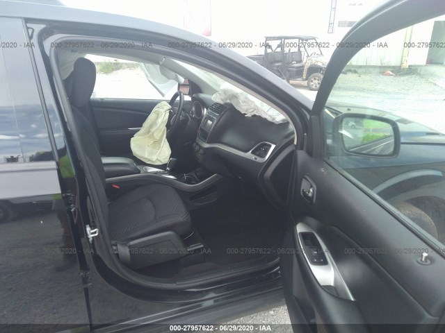 Photo 4 VIN: 3C4PDCAB8JT302189 - DODGE JOURNEY 