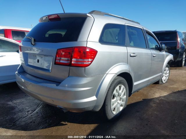 Photo 3 VIN: 3C4PDCAB8JT375515 - DODGE JOURNEY 