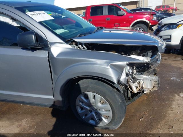 Photo 5 VIN: 3C4PDCAB8JT375515 - DODGE JOURNEY 