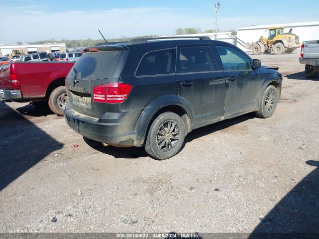 Photo 3 VIN: 3C4PDCAB8JT385798 - DODGE JOURNEY 