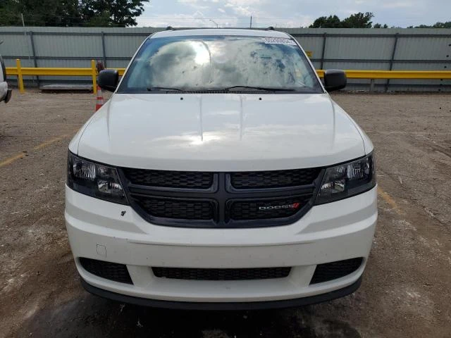 Photo 4 VIN: 3C4PDCAB8JT386000 - DODGE JOURNEY SE 