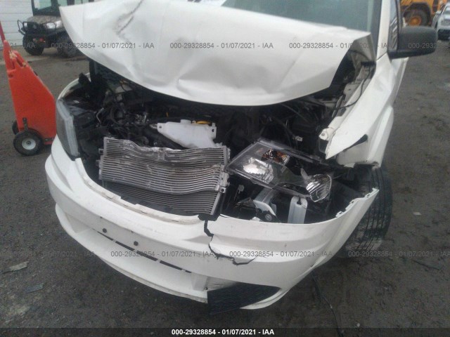 Photo 5 VIN: 3C4PDCAB8JT386157 - DODGE JOURNEY 