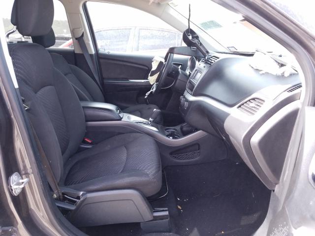 Photo 4 VIN: 3C4PDCAB8JT427371 - DODGE JOURNEY SE 