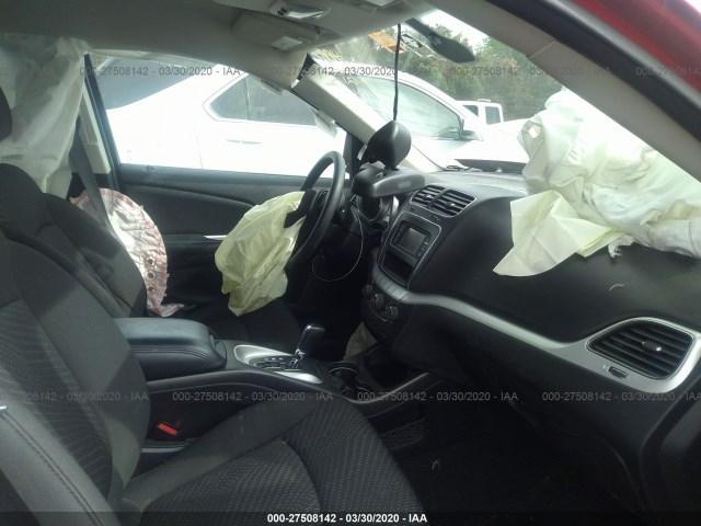 Photo 4 VIN: 3C4PDCAB8JT427404 - DODGE JOURNEY 