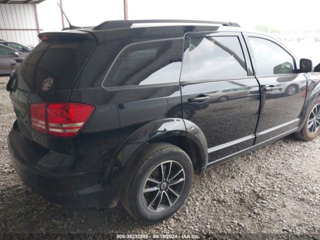 Photo 3 VIN: 3C4PDCAB8JT506846 - DODGE JOURNEY 