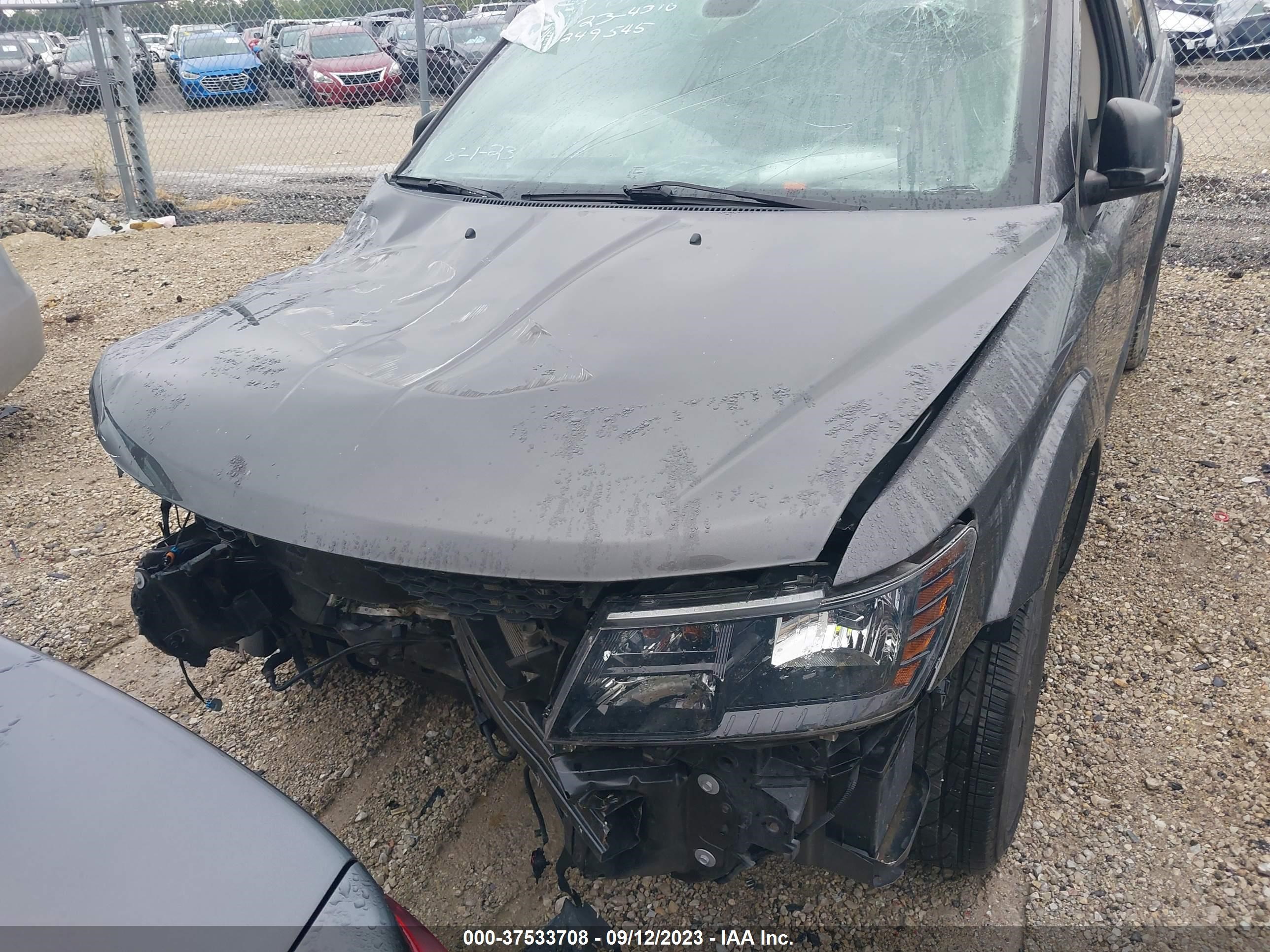 Photo 11 VIN: 3C4PDCAB8LT249545 - DODGE JOURNEY 