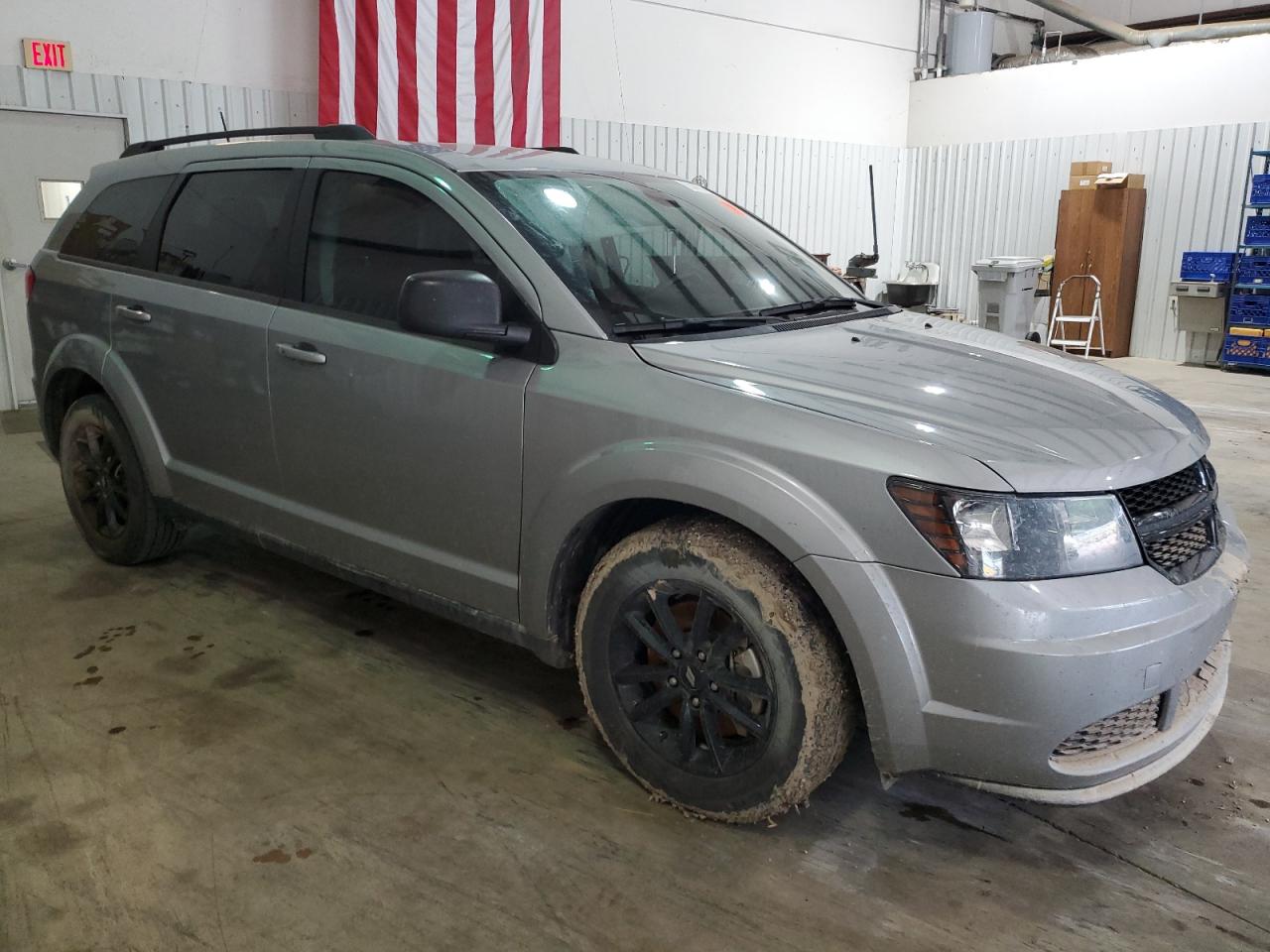 Photo 3 VIN: 3C4PDCAB8LT279628 - DODGE JOURNEY 