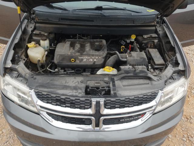 Photo 6 VIN: 3C4PDCAB9CT345068 - DODGE JOURNEY SE 