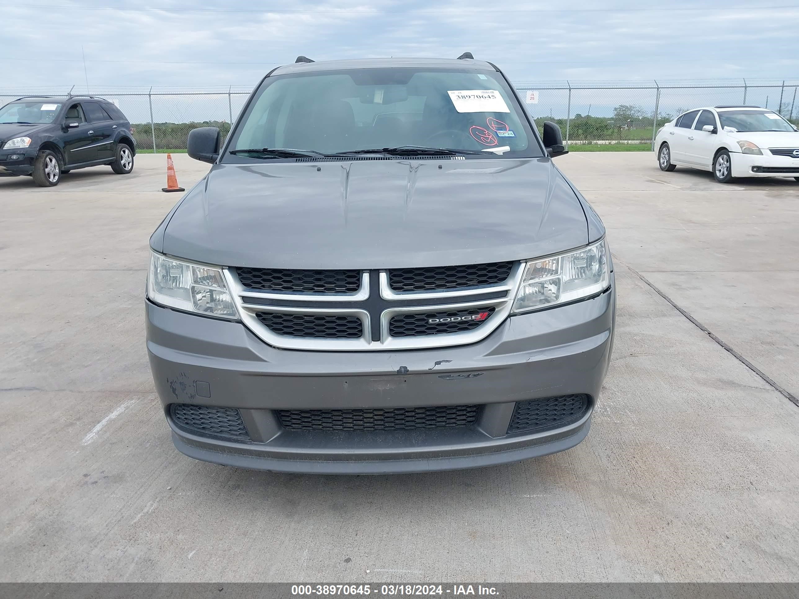 Photo 5 VIN: 3C4PDCAB9DT646960 - DODGE JOURNEY 