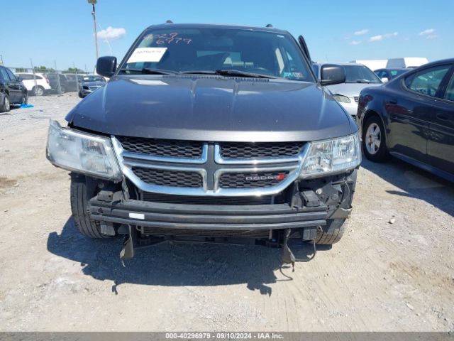 Photo 5 VIN: 3C4PDCAB9GT105251 - DODGE JOURNEY 