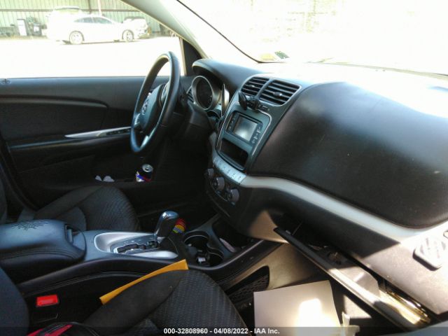 Photo 4 VIN: 3C4PDCAB9GT162985 - DODGE JOURNEY 