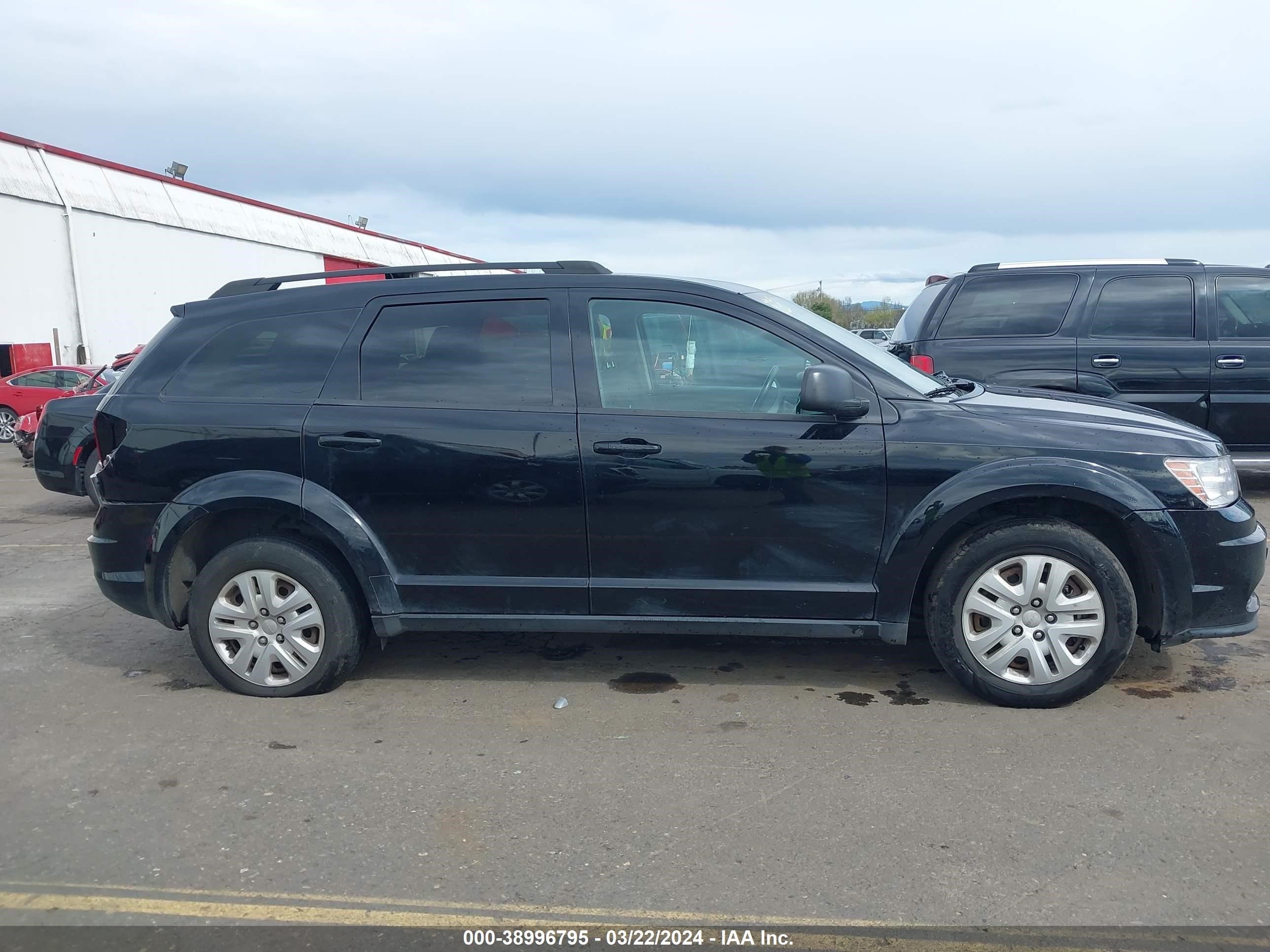 Photo 13 VIN: 3C4PDCAB9GT232856 - DODGE JOURNEY 