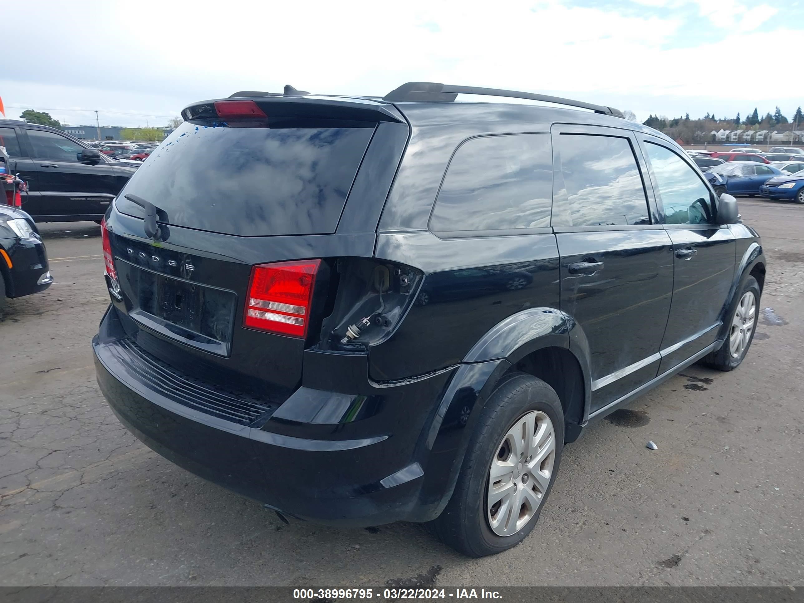 Photo 3 VIN: 3C4PDCAB9GT232856 - DODGE JOURNEY 