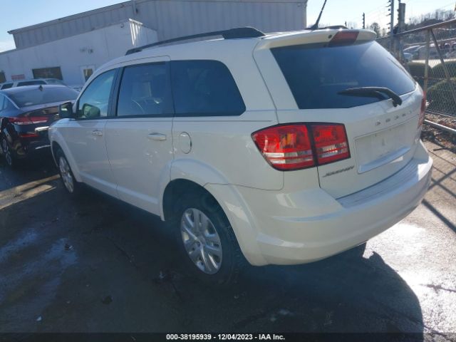 Photo 2 VIN: 3C4PDCAB9GT239225 - DODGE JOURNEY 