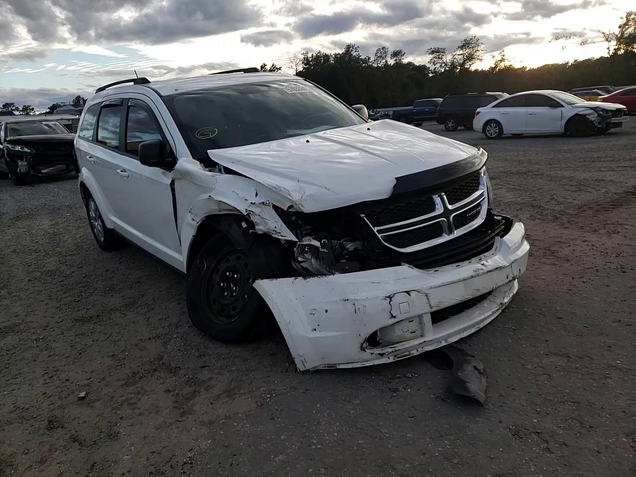 Photo 10 VIN: 3C4PDCAB9HT662260 - DODGE JOURNEY SE 