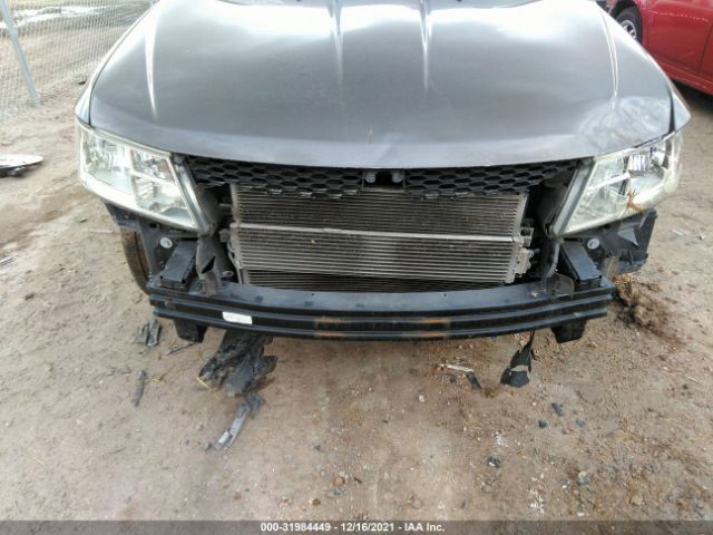 Photo 5 VIN: 3C4PDCAB9JT152576 - DODGE JOURNEY 