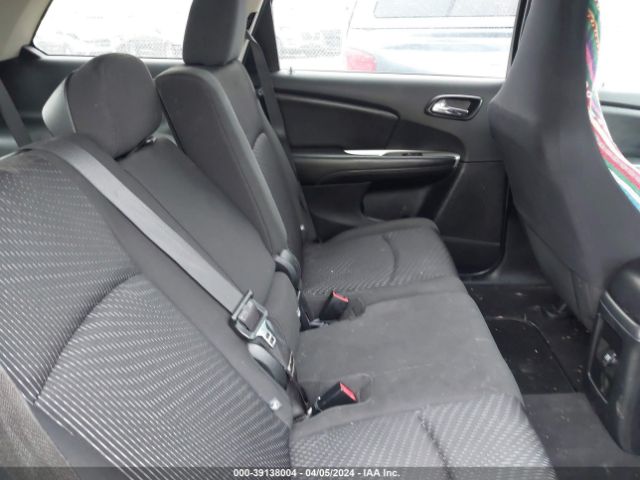 Photo 7 VIN: 3C4PDCAB9JT229074 - DODGE JOURNEY 