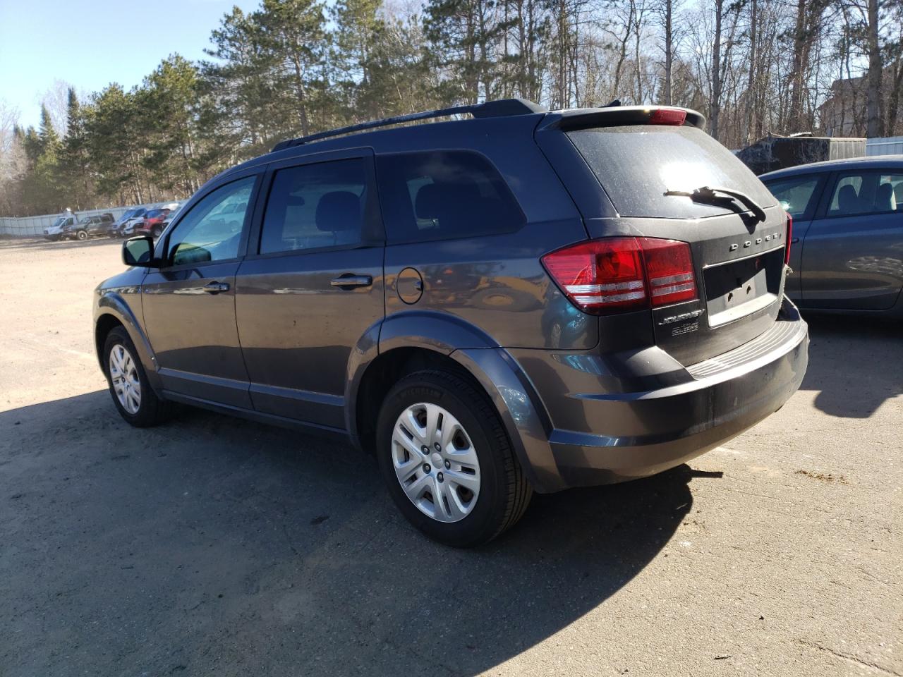 Photo 1 VIN: 3C4PDCAB9JT276802 - DODGE JOURNEY 