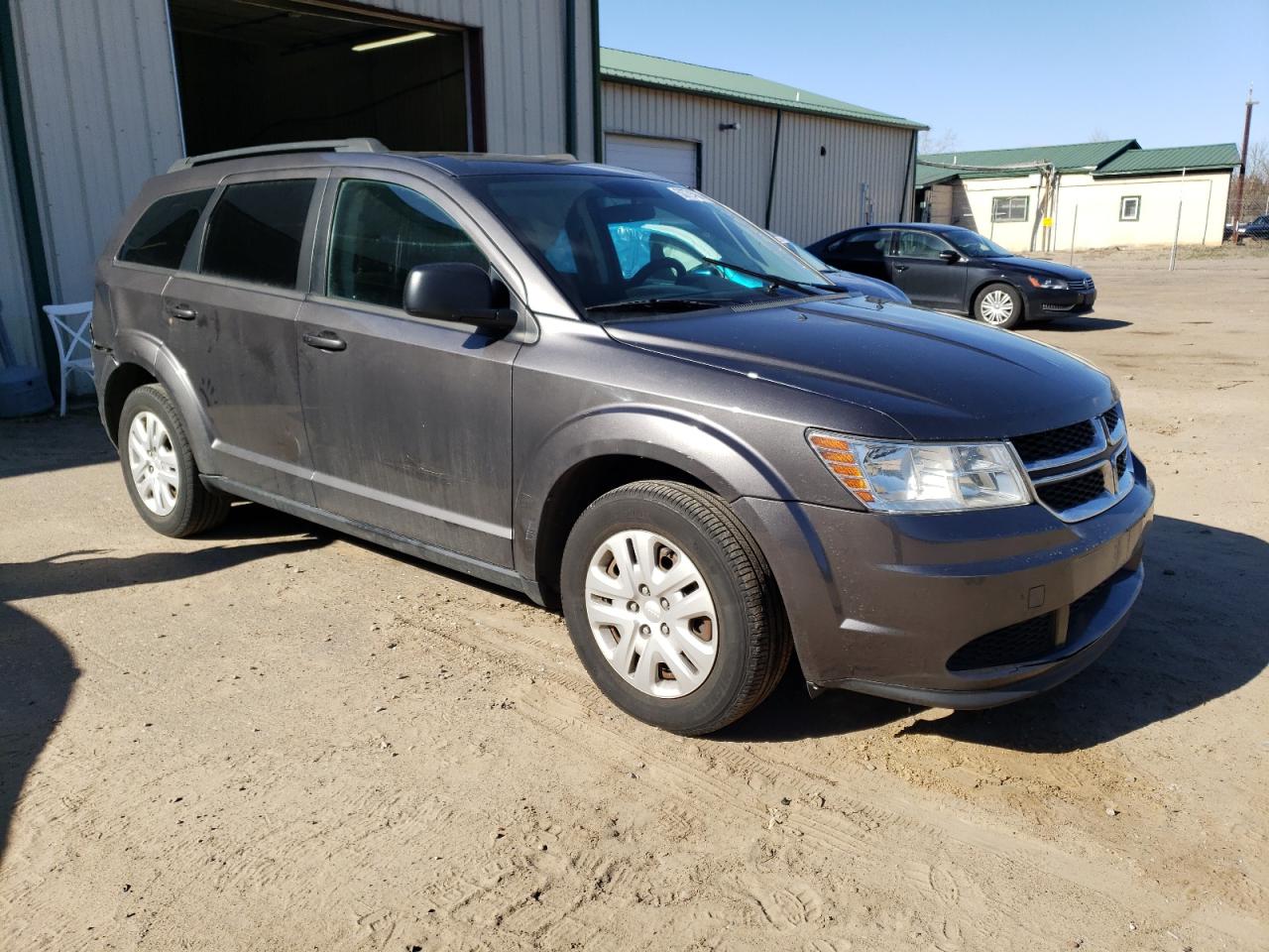 Photo 3 VIN: 3C4PDCAB9JT276802 - DODGE JOURNEY 