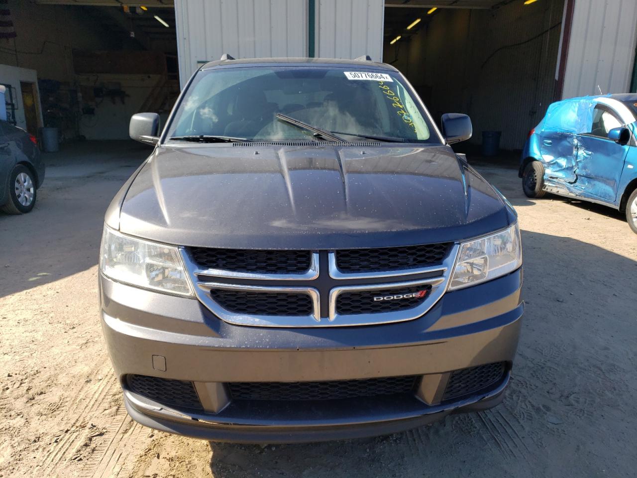 Photo 4 VIN: 3C4PDCAB9JT276802 - DODGE JOURNEY 