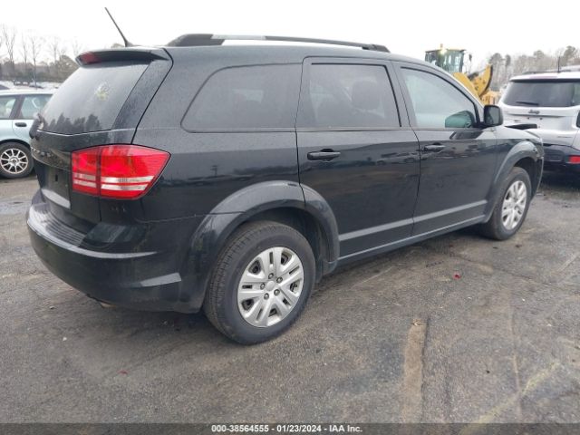 Photo 3 VIN: 3C4PDCAB9JT302458 - DODGE JOURNEY 