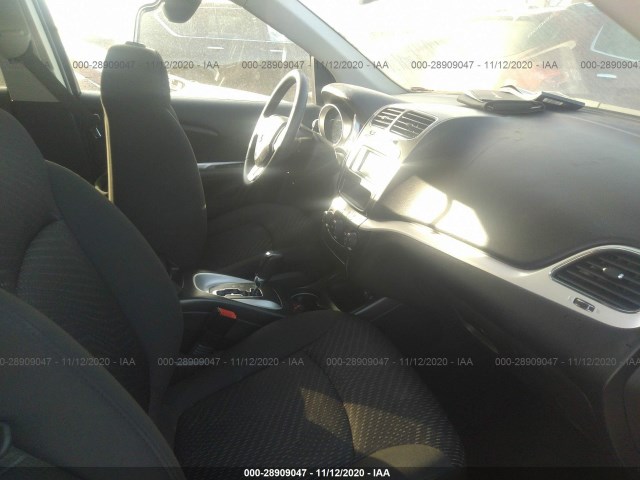 Photo 4 VIN: 3C4PDCAB9JT496165 - DODGE JOURNEY 