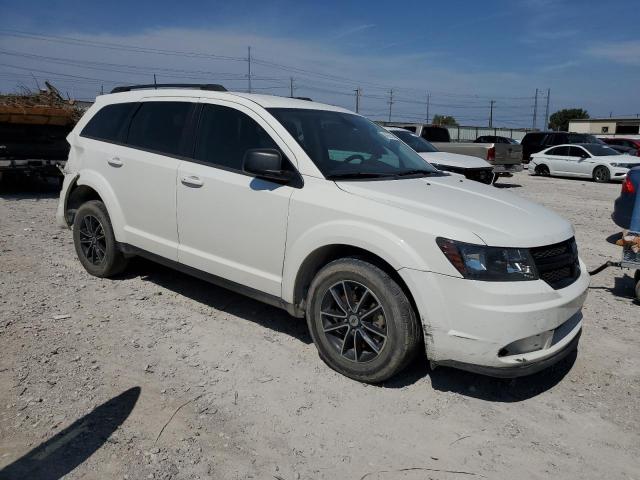 Photo 3 VIN: 3C4PDCAB9JT518522 - DODGE JOURNEY SE 