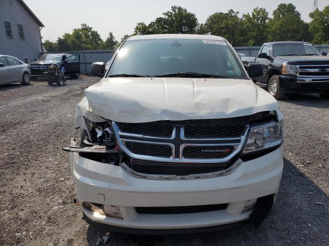 Photo 4 VIN: 3C4PDCAB9JT533974 - DODGE JOURNEY SE 