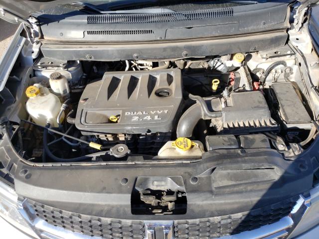 Photo 6 VIN: 3C4PDCABXCT388351 - DODGE JOURNEY SE 