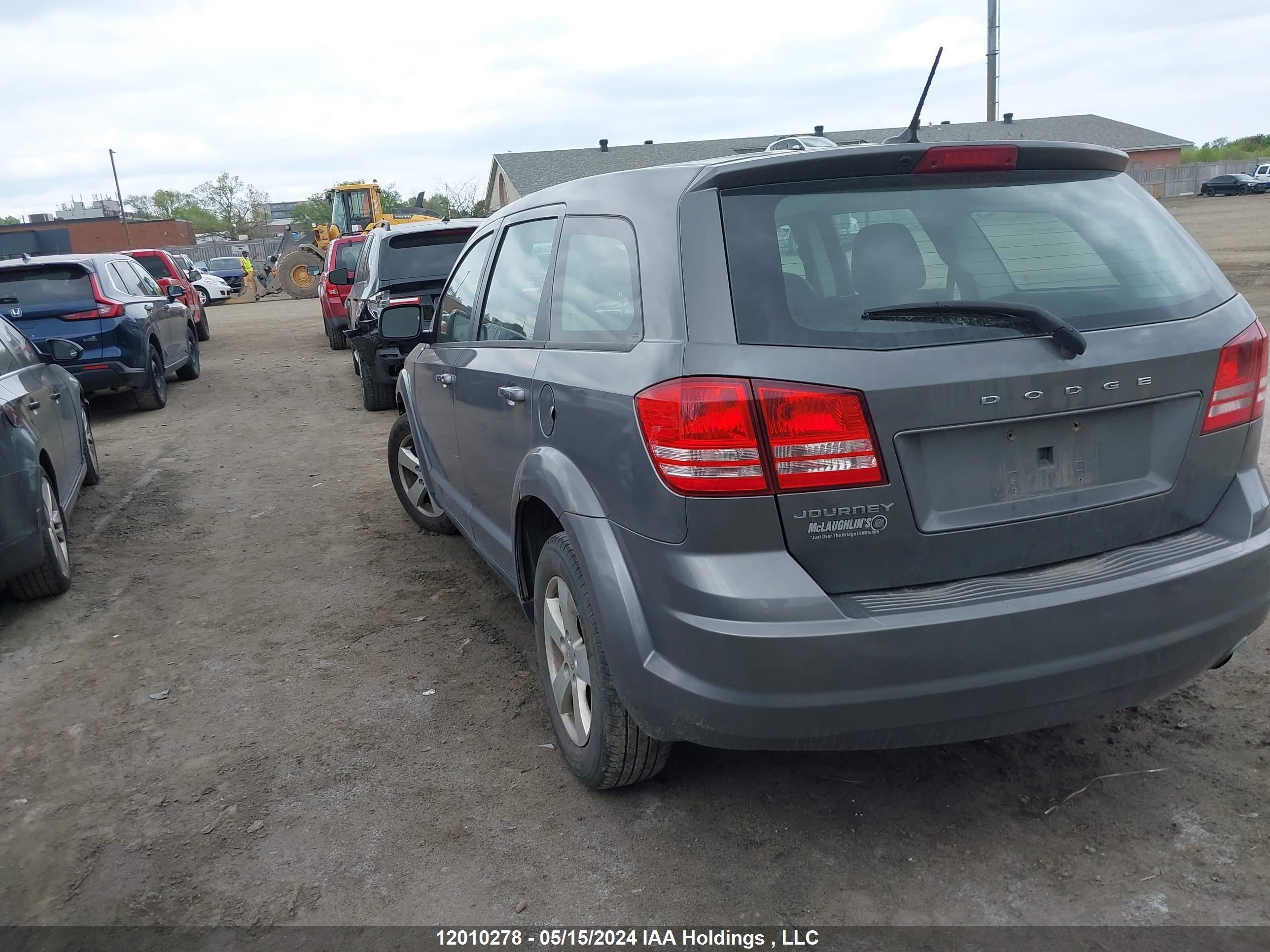 Photo 2 VIN: 3C4PDCABXDT525290 - DODGE JOURNEY 