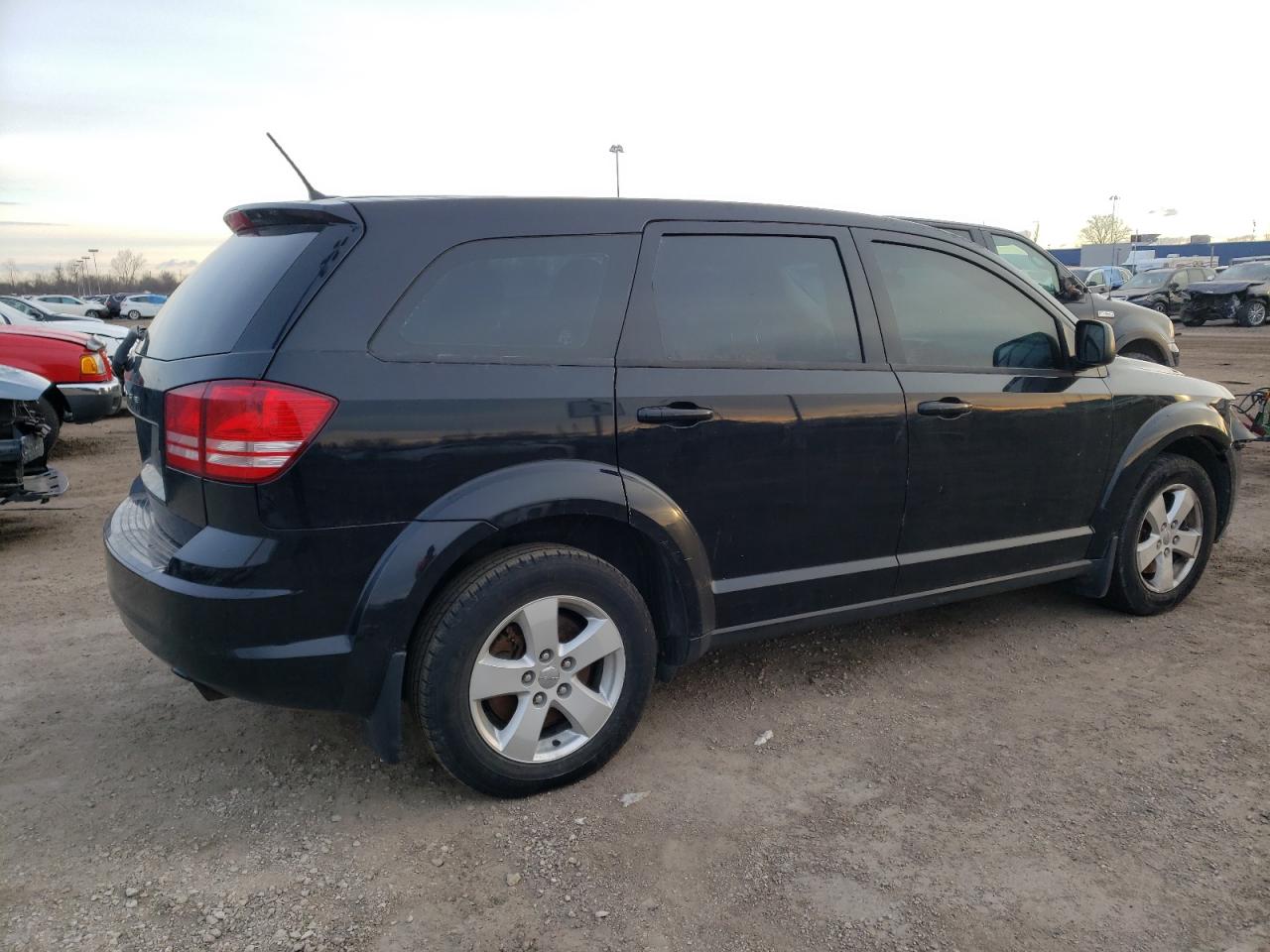 Photo 2 VIN: 3C4PDCABXDT708317 - DODGE JOURNEY 