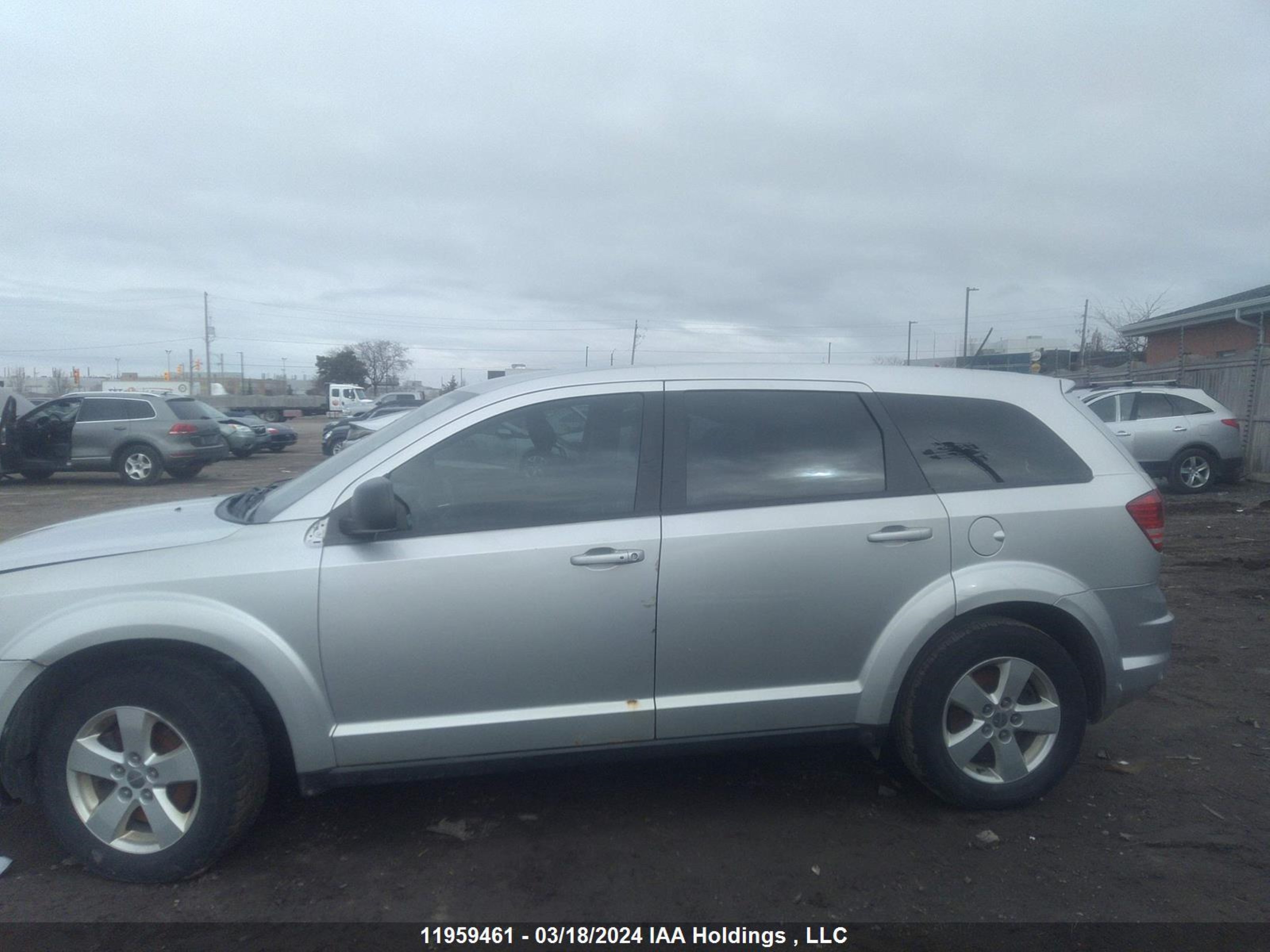 Photo 13 VIN: 3C4PDCABXDT721259 - DODGE JOURNEY 